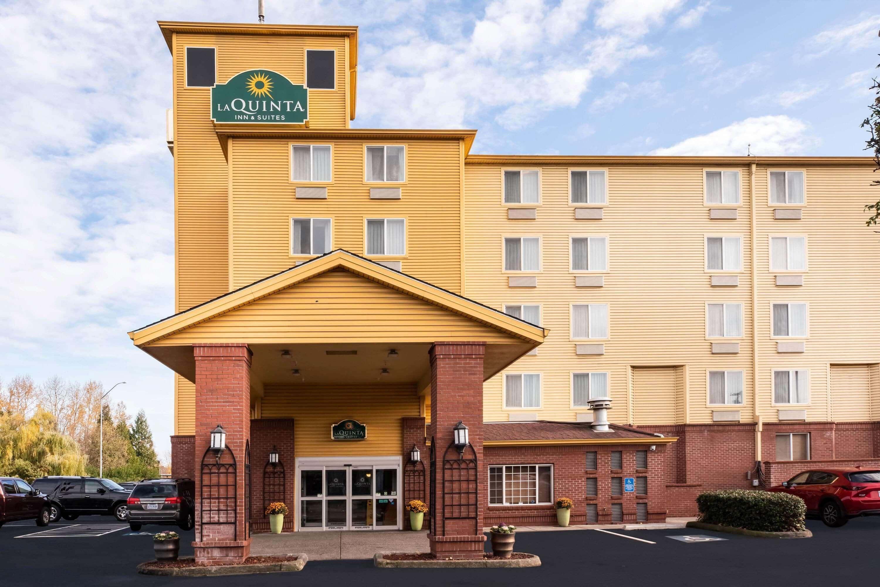 La Quinta By Wyndham Portland Airport Hotel Exterior foto